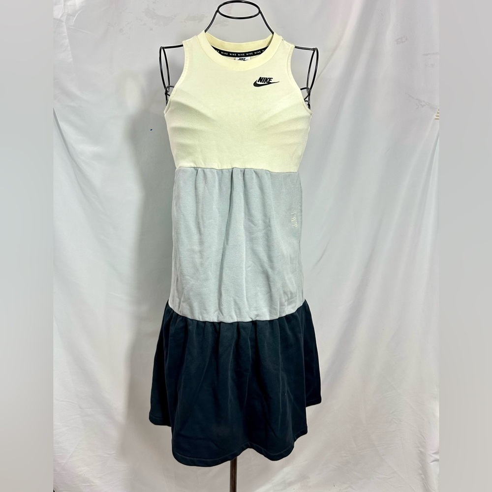 Nike Sportswear Knit colorblock tiered midi dress size S - Picture 2 of 8